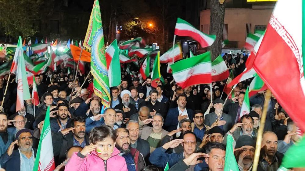 ملت ایران در جنگ تحمیلی، ادبیاتی جدید با نگاه توحیدی به جهانیان ارائه می‌کند